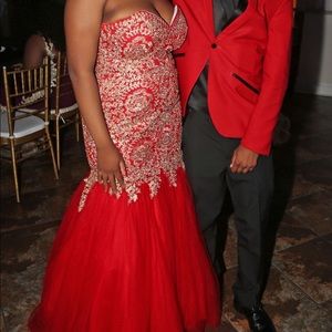 Red prom dress